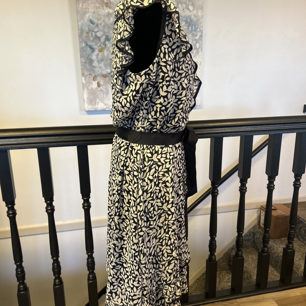 JBS Womens Black & White Flower Print Ruffle A Line Dress Size 12 New - Picture 4 of 9